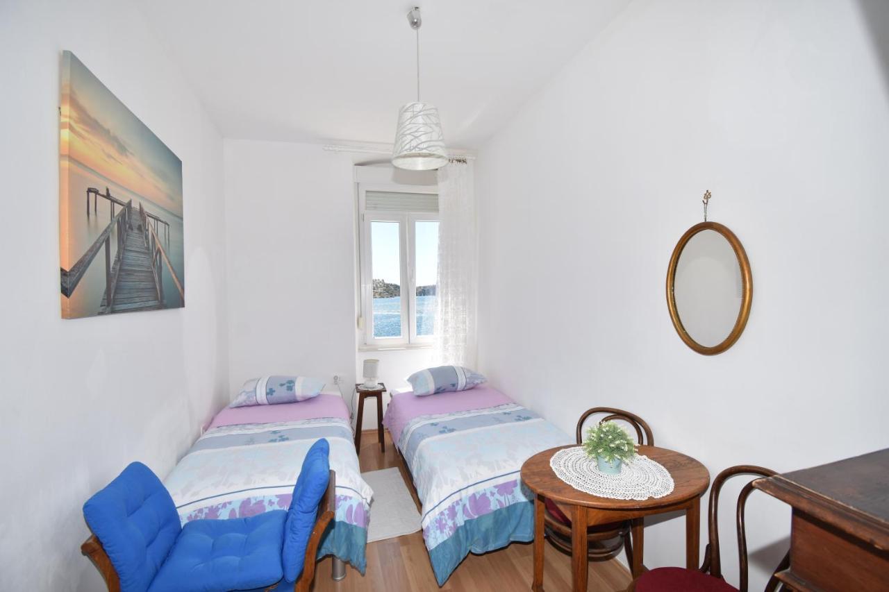 Apartmani Rina Sibenik Luaran gambar