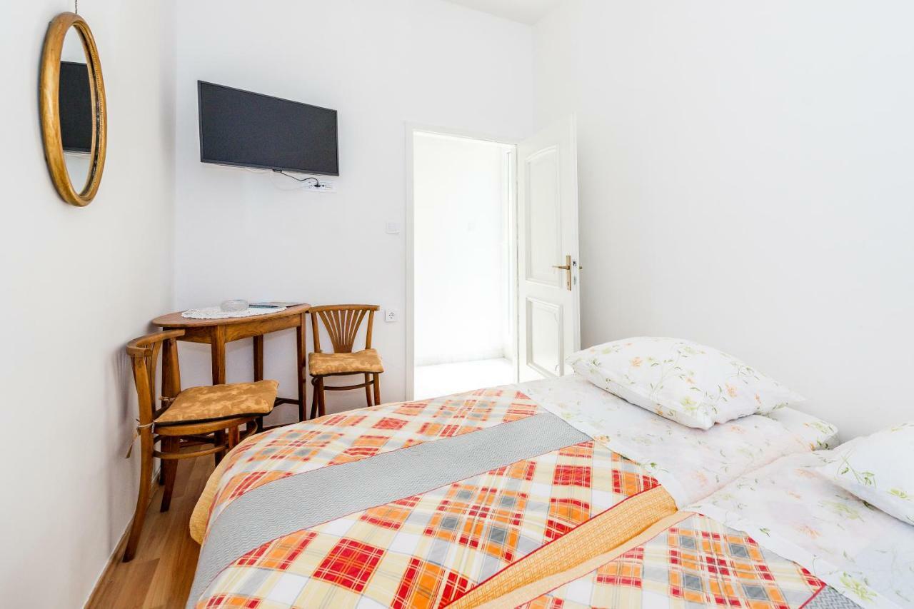 Apartmani Rina Sibenik Luaran gambar