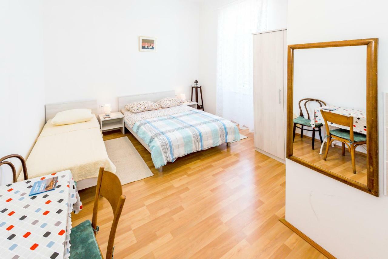 Apartmani Rina Sibenik Luaran gambar